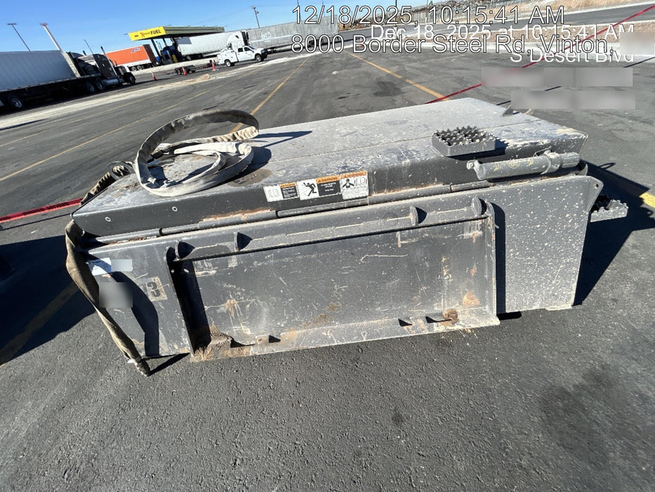 2021 PALADIN Sweepster SB72