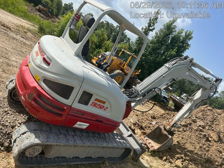 2023 TAKEUCHI TB250-2R