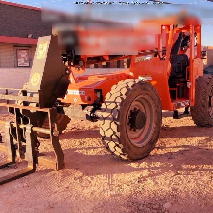 2020 Skytrak 8042 74 Hp, FF Tires, Work Lights, Beacon, Aux Hydraulics, Back up Alarm, Lifting Eye, ES Decals