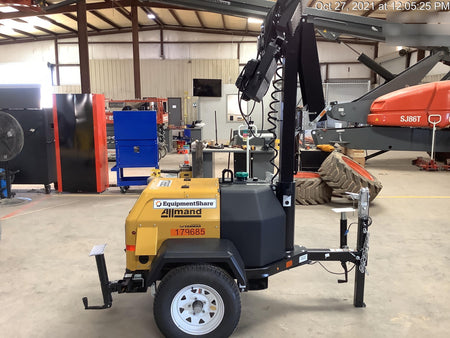 Allmand NLV3GR (4) LED Light Fixture 350W, 23' Vertical Mast, 3kW Prime, Towable, Deep Sea L401, Leveling Jacks, Yanmar T4F 5.8hp
