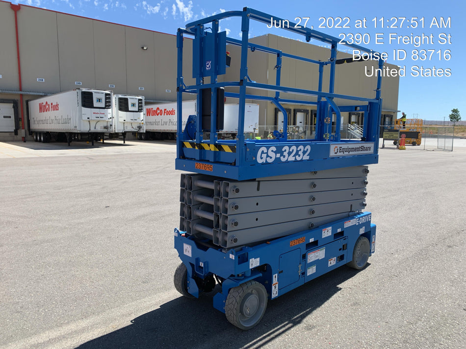 2022 GENIE GS-3232