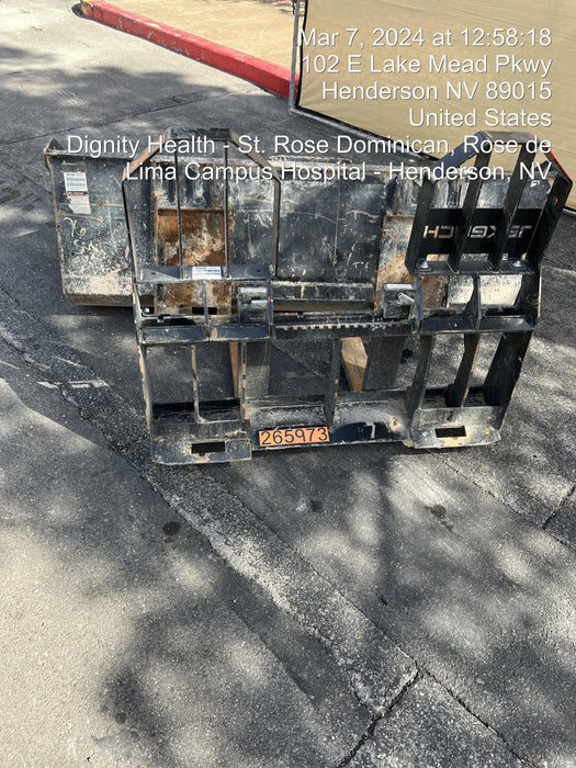 2021 TAKEUCHI 48" Pallet Forks - Takeuchi