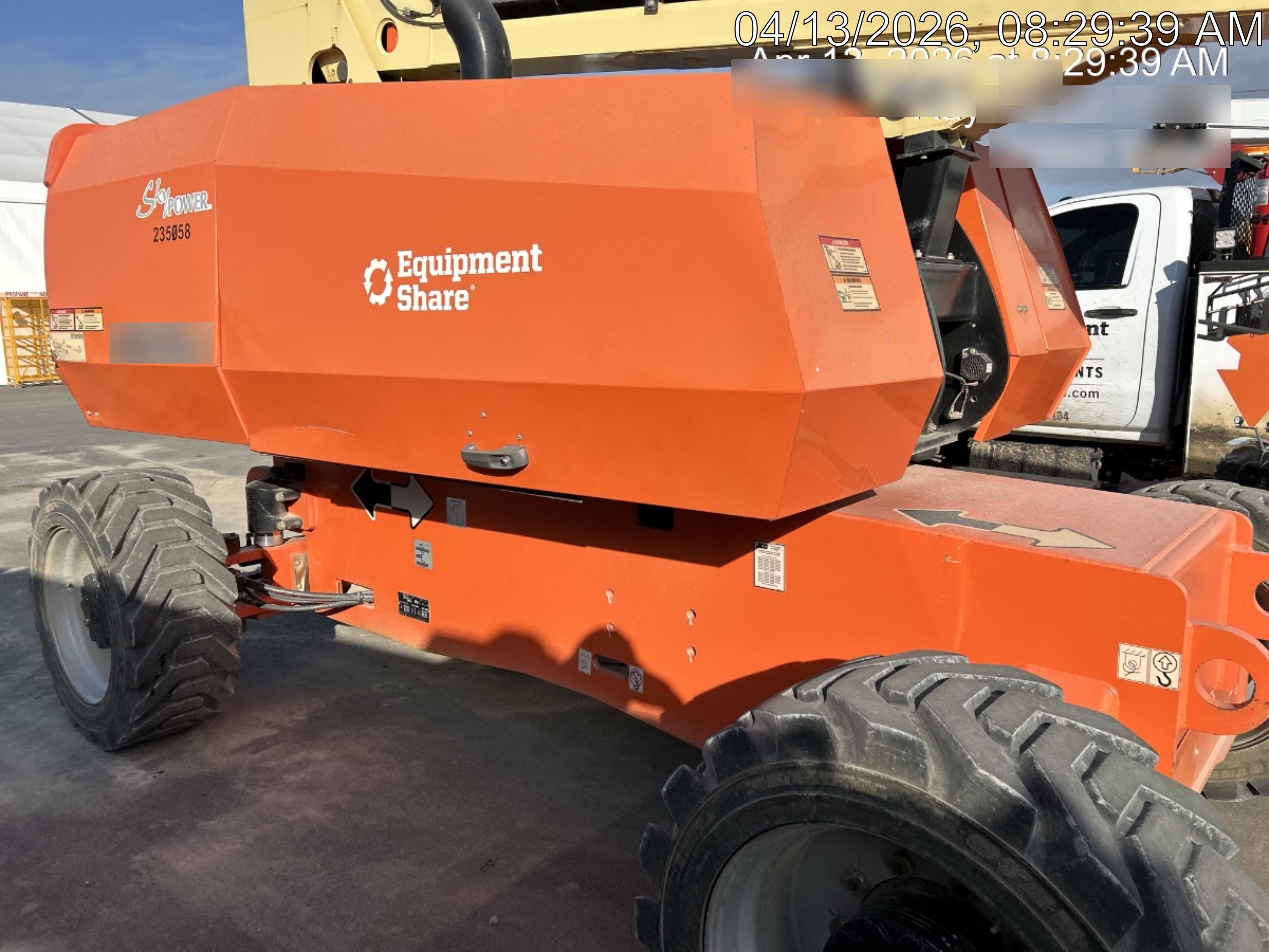 2022 JLG 860SJ