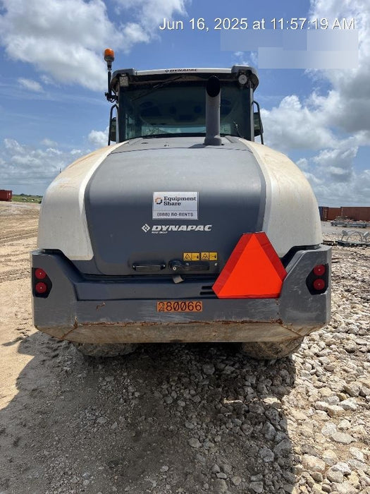 2022 DYNAPAC CA2500D