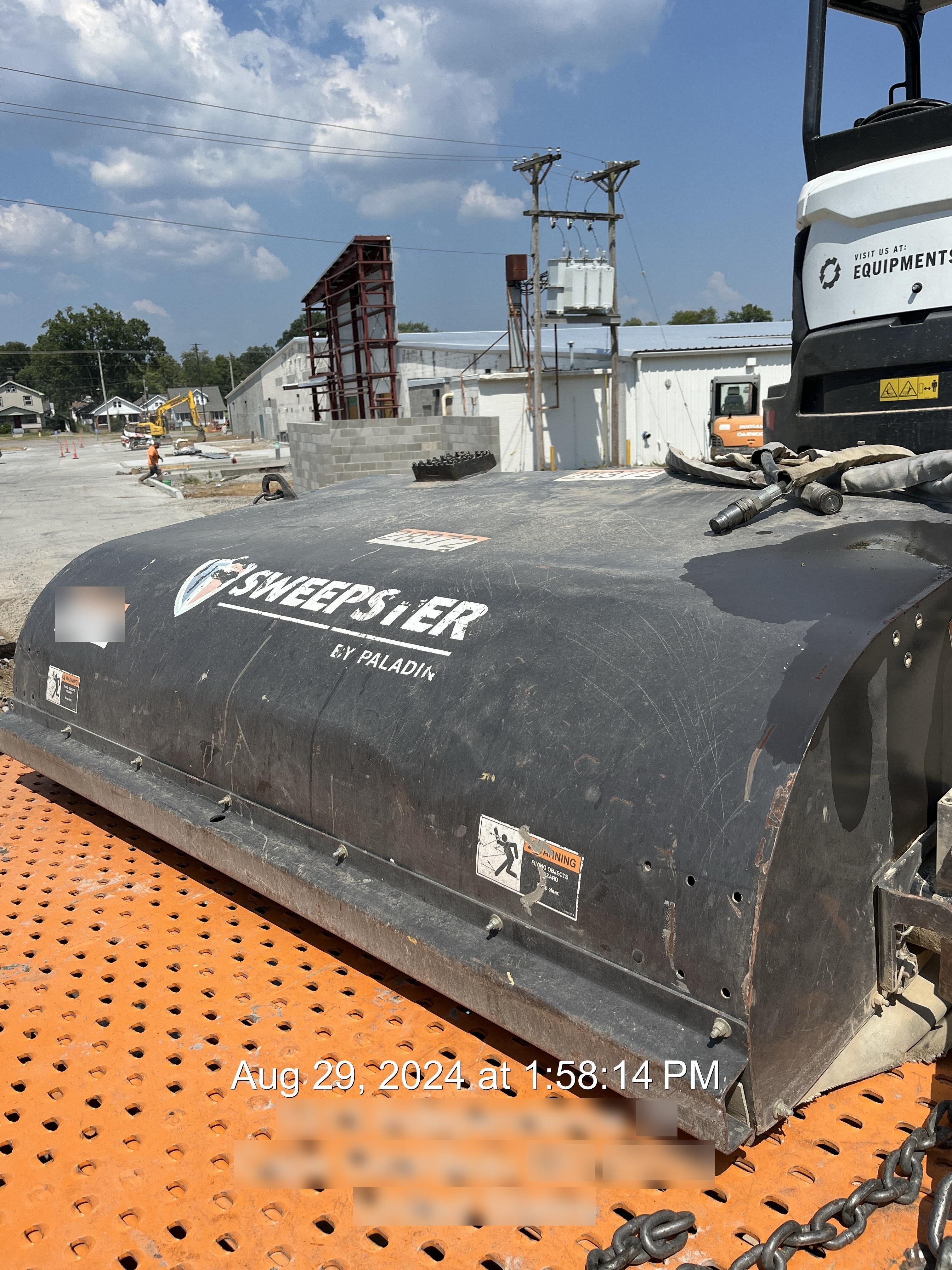 2019 PALADIN Sweepster SB72