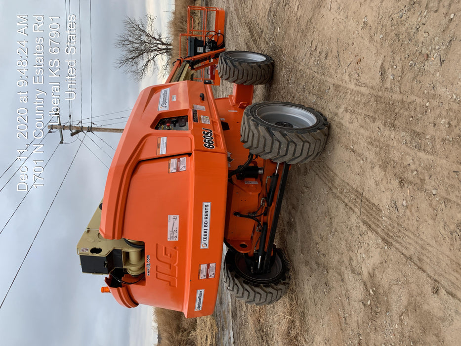 2021 JLG 660SJ