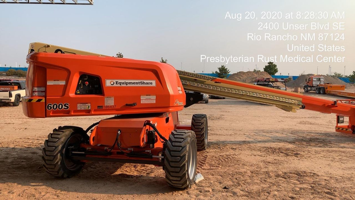 2020 JLG 600S