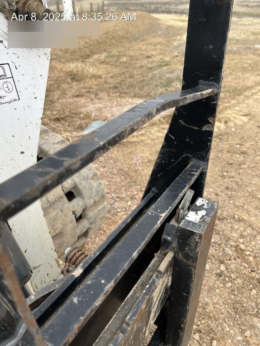 2021 ARROW MATERIAL HANDLING 60" Pallet Forks