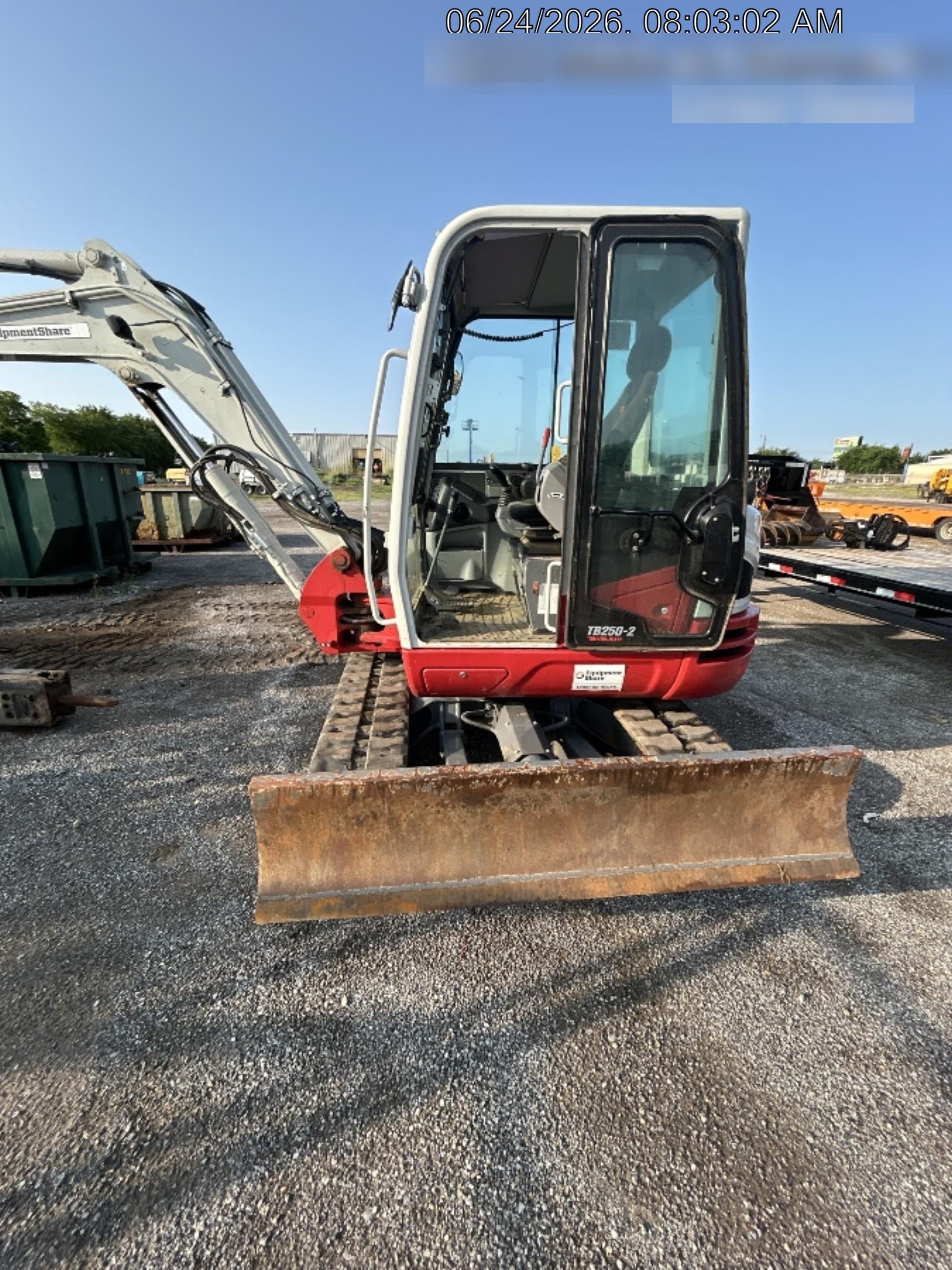 2024 TAKEUCHI TB250-2CR
