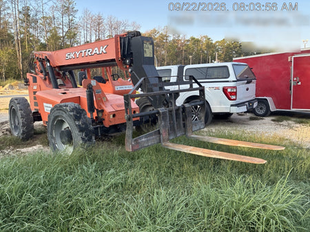 2019 Skytrak 6036 Canopy, Solid Tires, LED Work Lights, Beacon w/72" Carriage, 48" Pallet Forks