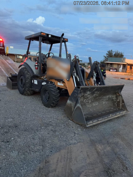 2023 CASE 570N EP