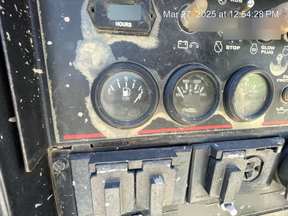 2018 Lincoln Electric Vantage 322 Lincoln Vantage 322 Welder Ready Pak 3 - Vantage 322, Trailer, Fender and light kit, Cable rack