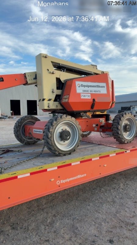 2022 JLG 340AJ