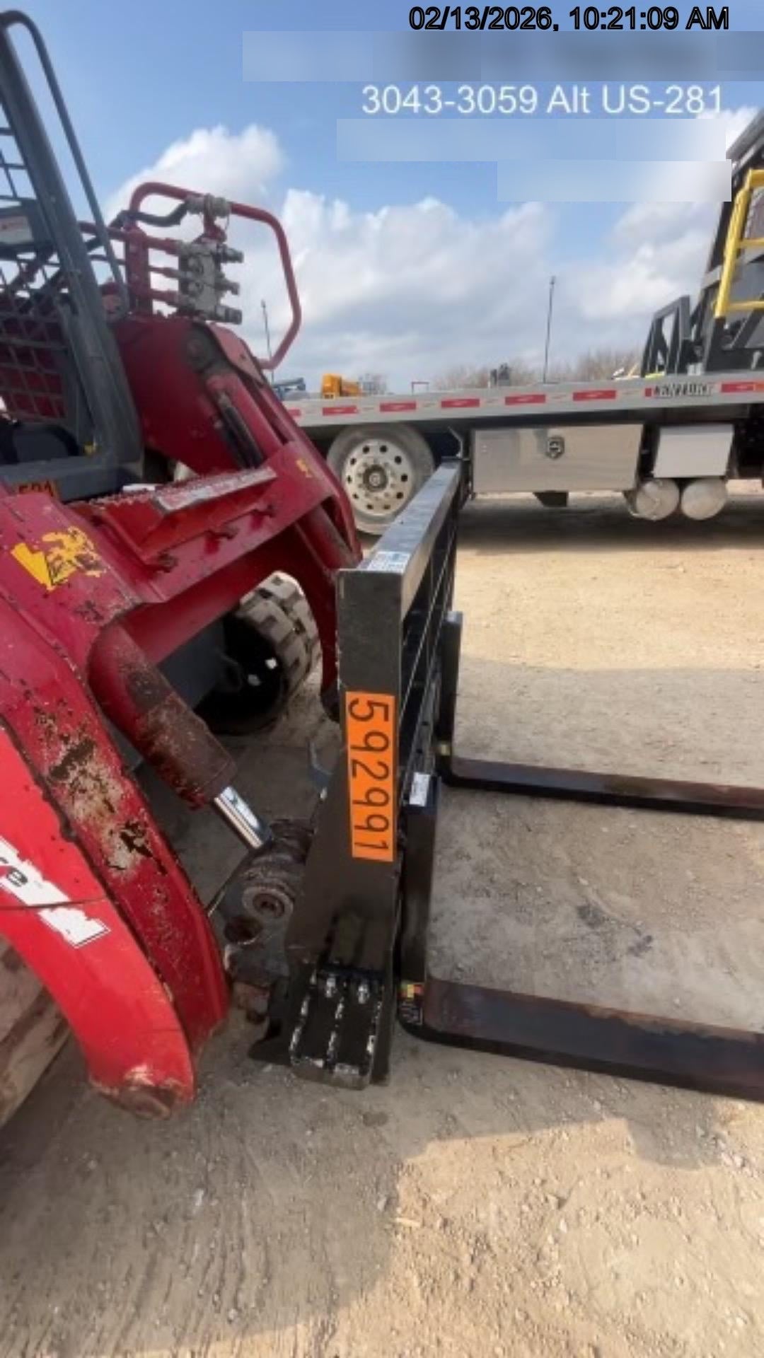 2025 ARROW MATERIAL HANDLING 24" Pallet Fork Frame