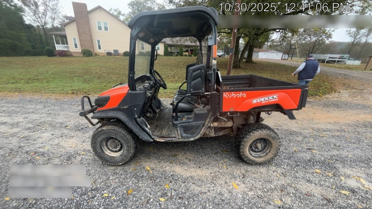 2020 Kubota RTV-XG850WL-H 4wd Utility Cart, 4 Seat,Gas, LED Strobe, Windshield Tempered Glass, Plastic Canopy, Wire Harness Kit, Backup Alarm