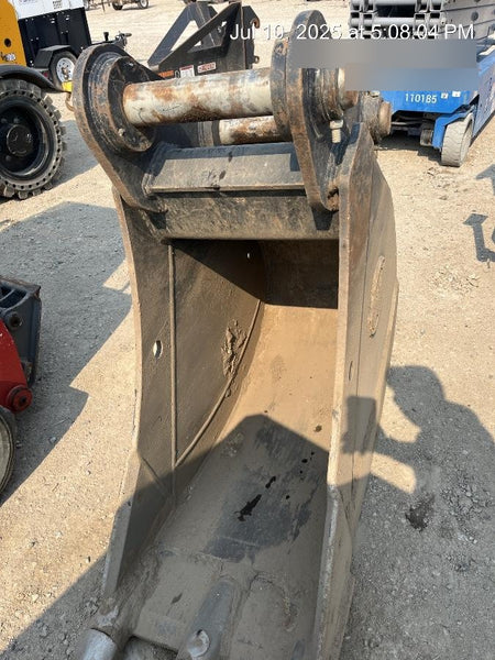 2021 GEITH 24" HD Bucket - Geith