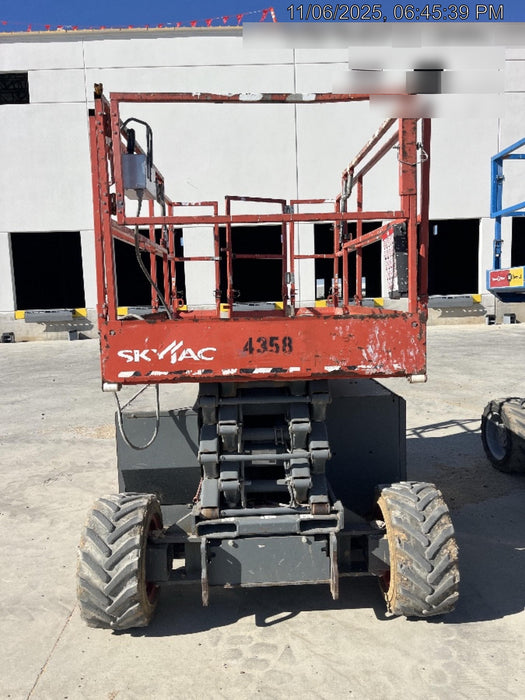 2017 SKYJACK SJ6832 RT