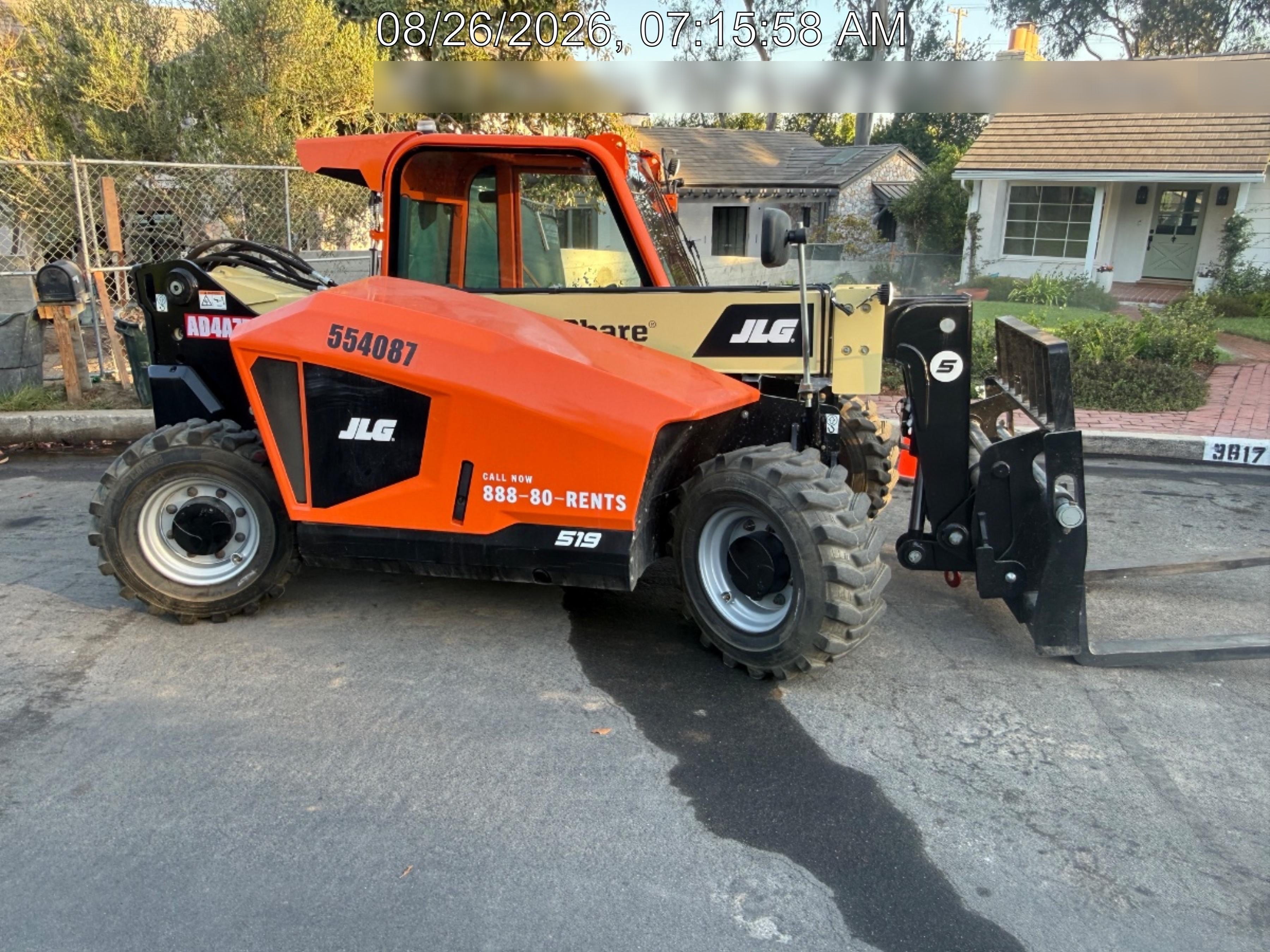 2025 JLG 519