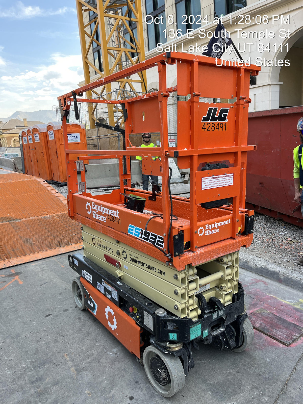 2024 JLG ES1932