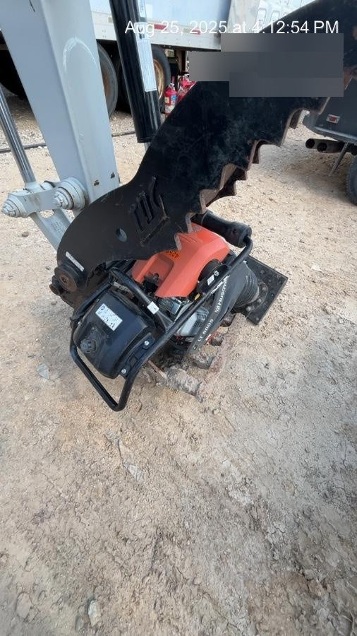 2024 HUSQVARNA LT6005