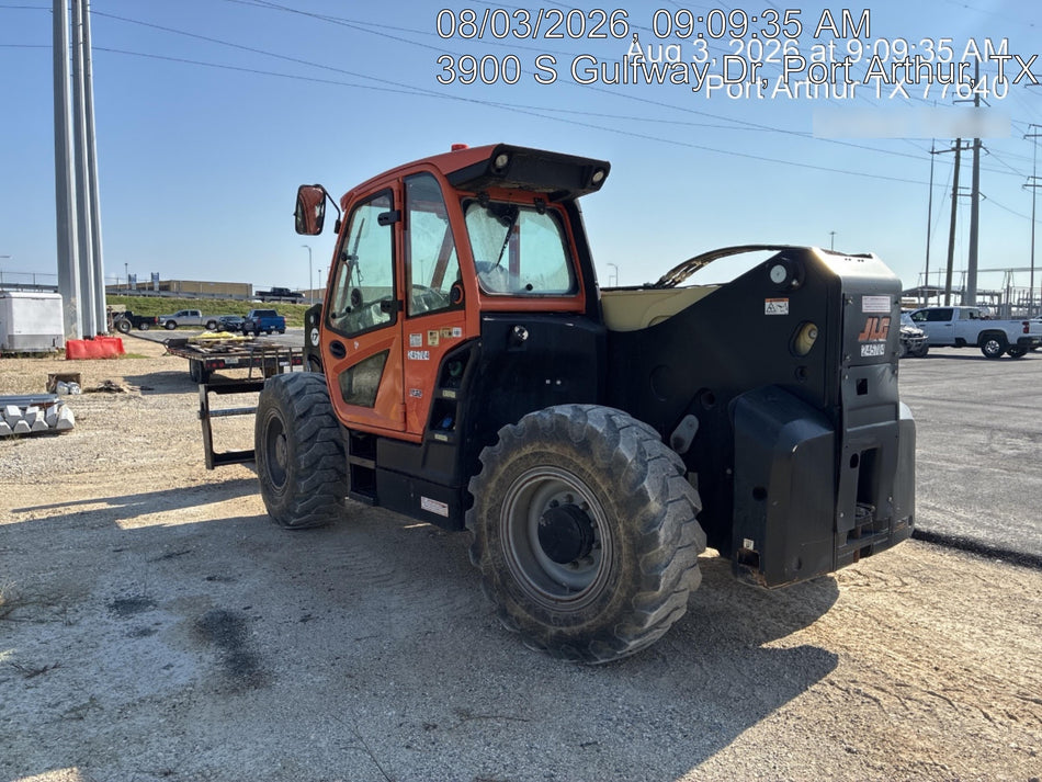 2022 JLG 1732
