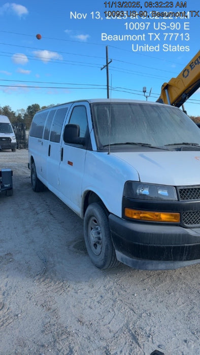 2025 CHEVROLET Express Van - Rental