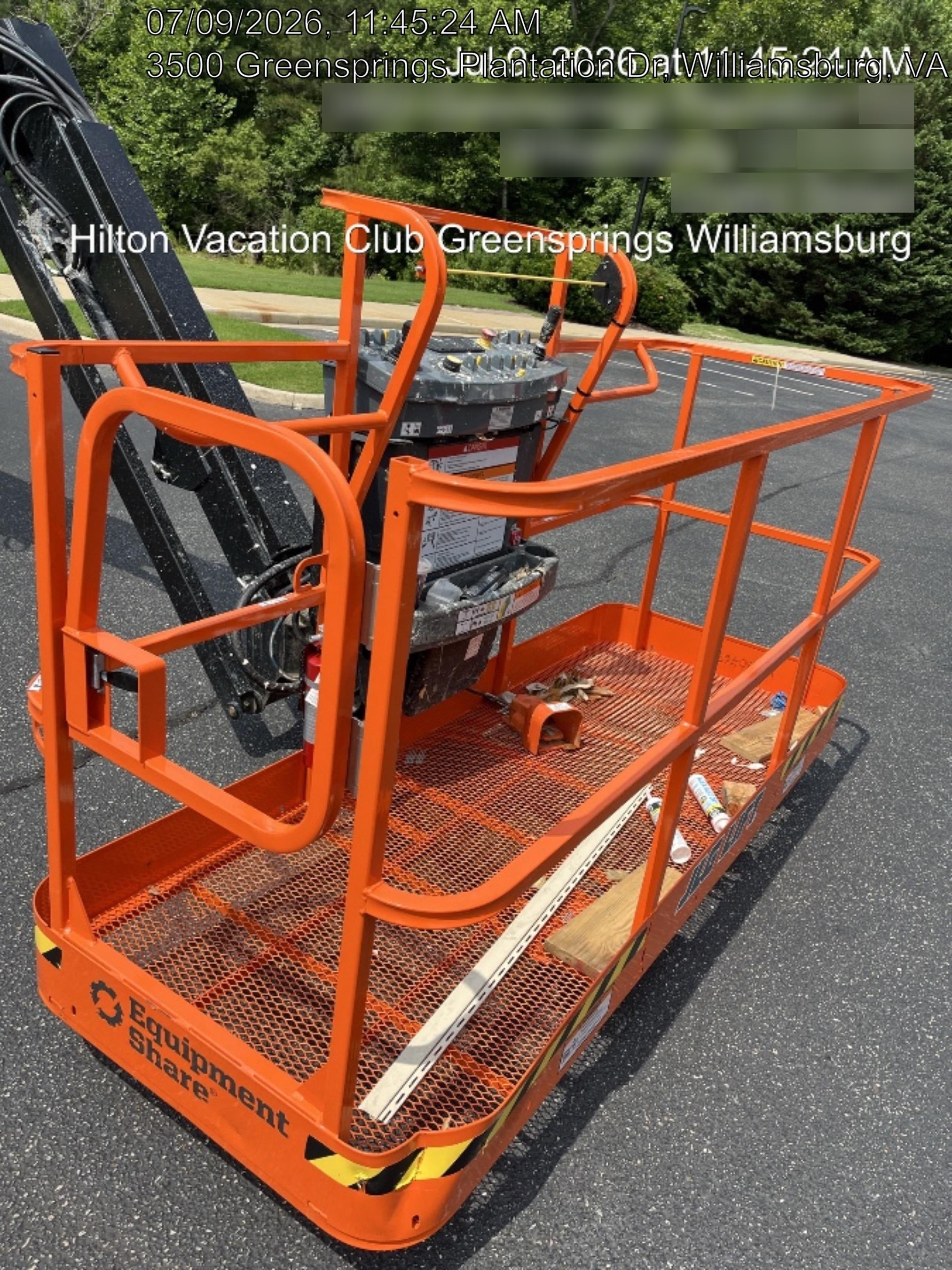2025 JLG 660SJ