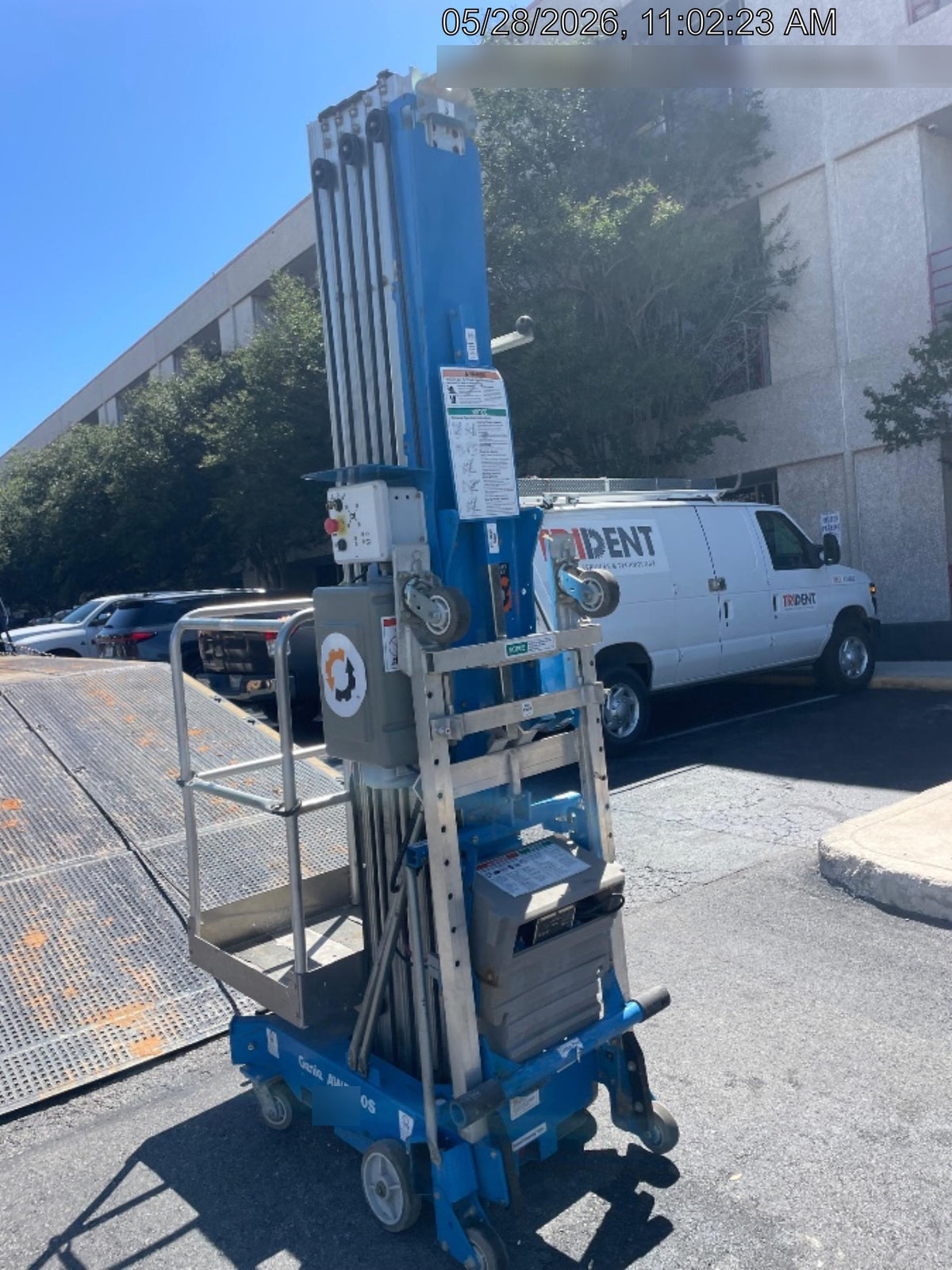 2019 GENIE AWP-40S