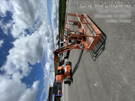2020 JLG 660SJ