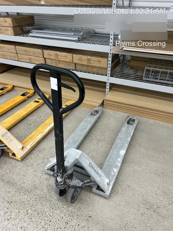 2022 STRONGWAY 4400 lb Pallet Jack