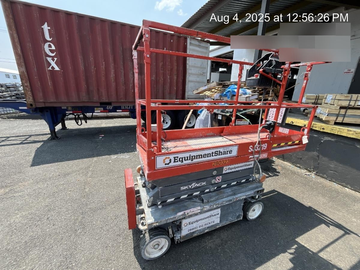 2023 SKYJACK SJ3219