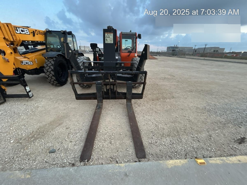 2023 SKYTRAK 10054