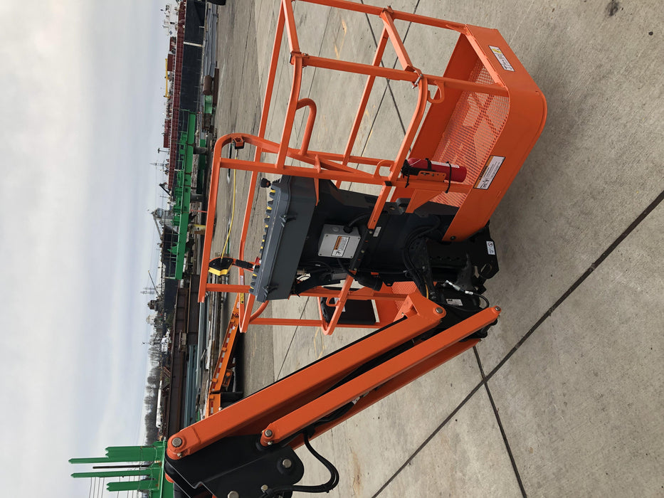 2019 JLG 450AJ