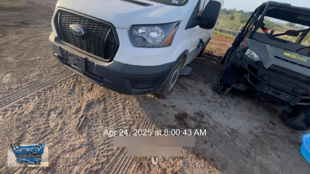 2023 FORD Transit 350 Rental