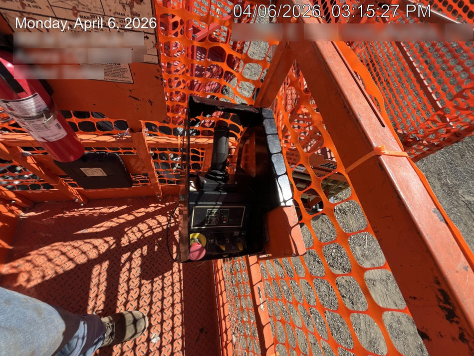 2022 JLG R3246