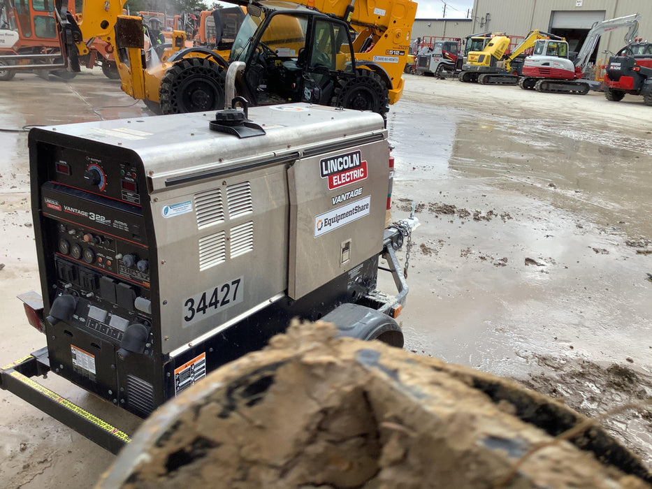 2019 Lincoln Electric Vantage 322 Welder Ready-Pak 3, Two wheel trailer, Fender and Light kit, Cable Rack