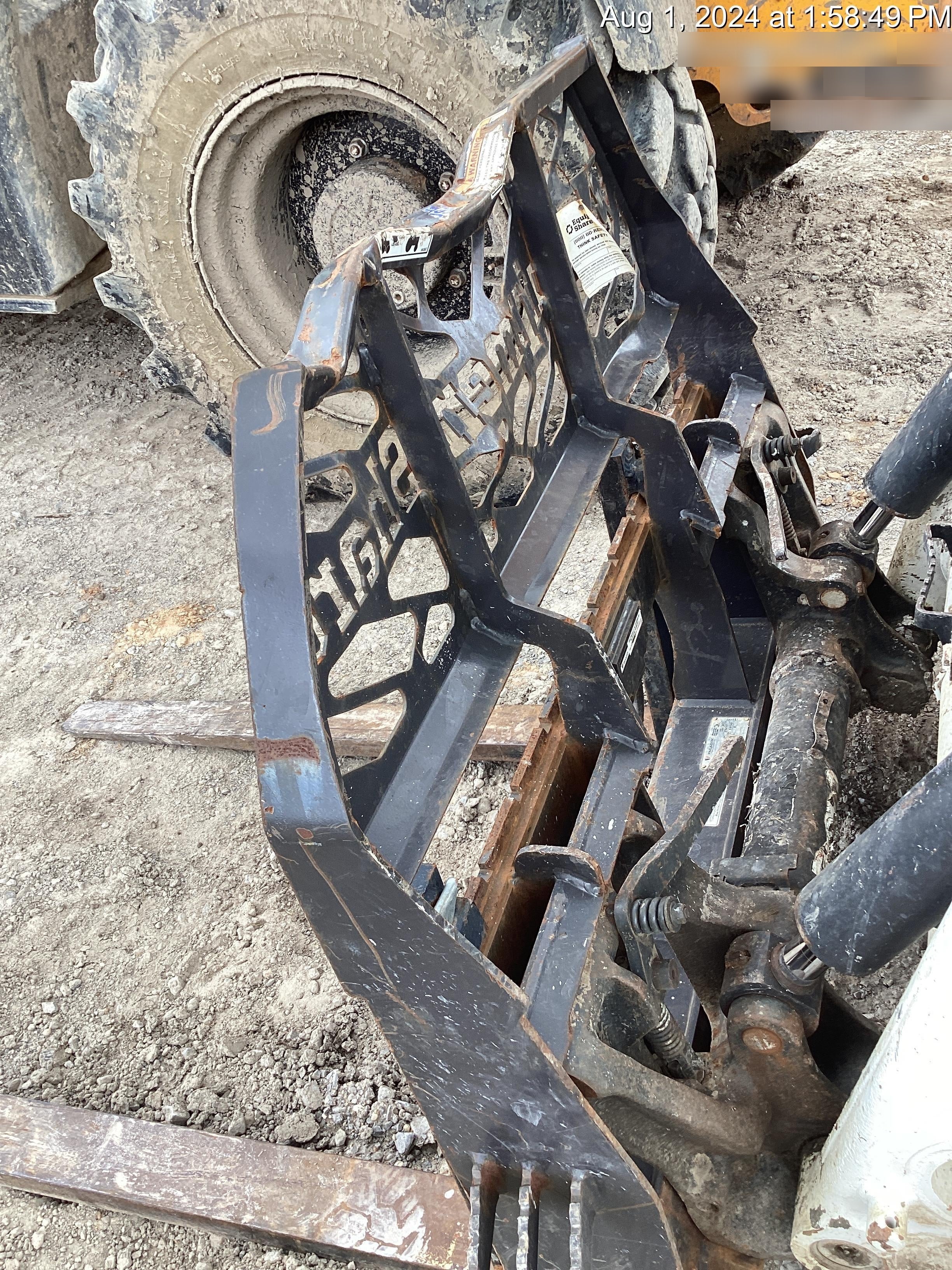 2021 PALADIN 48" Pallet Forks - Paladin