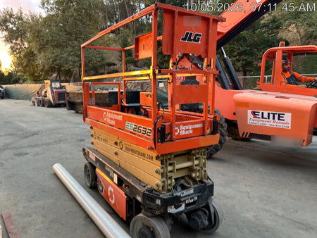 2022 JLG ES2632