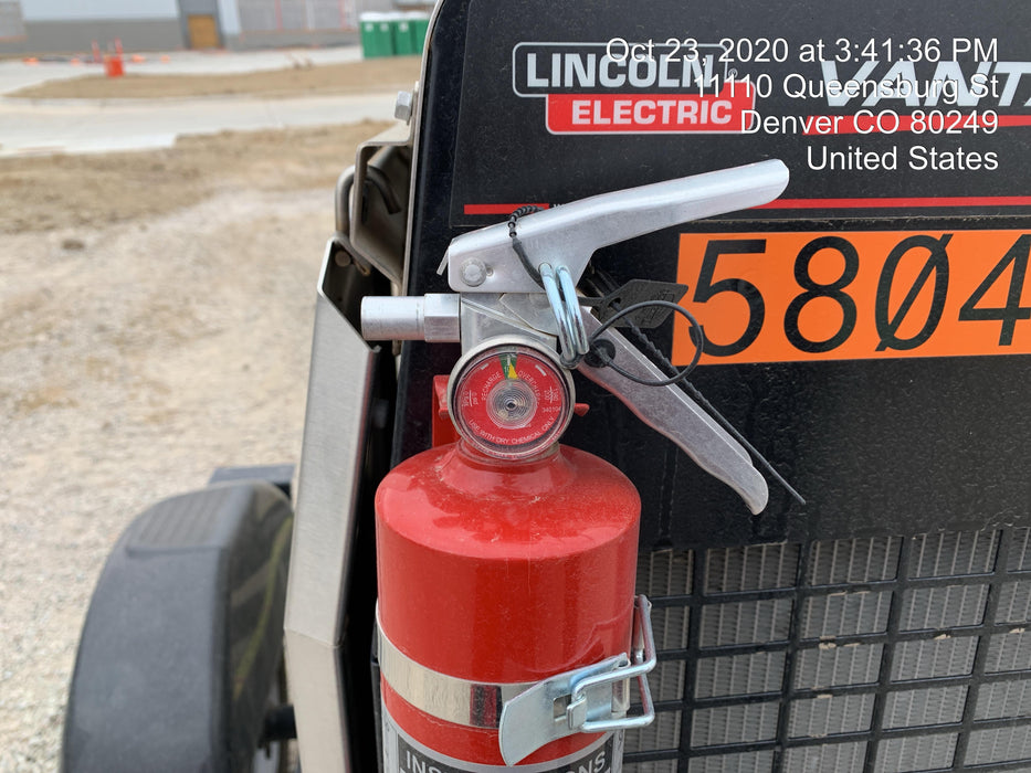 2019 Lincoln Electric Vantage 322 Welder Ready-Pak 3, Two wheel trailer, Fender and Light kit, Cable Rack