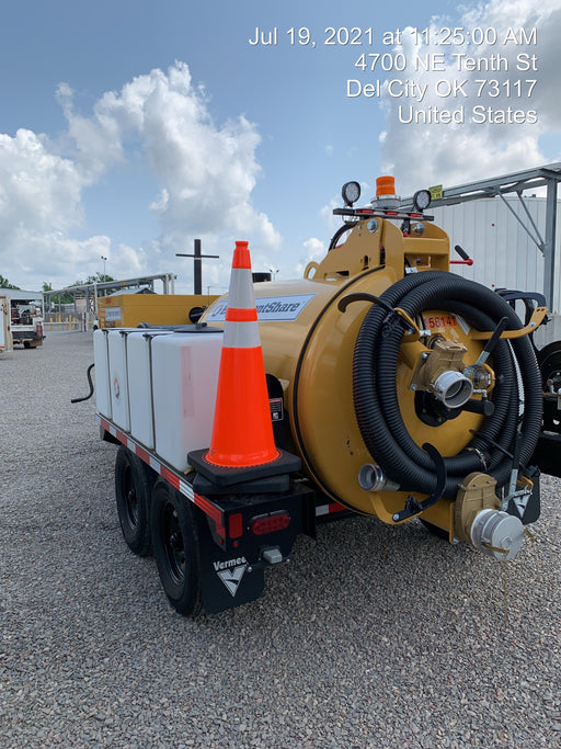 2021 Vac-Tron LP573XDT T4 Koehler Diesel Engine, 500 Gallon Debris Tank, x2 100 Gallon Water Tanks