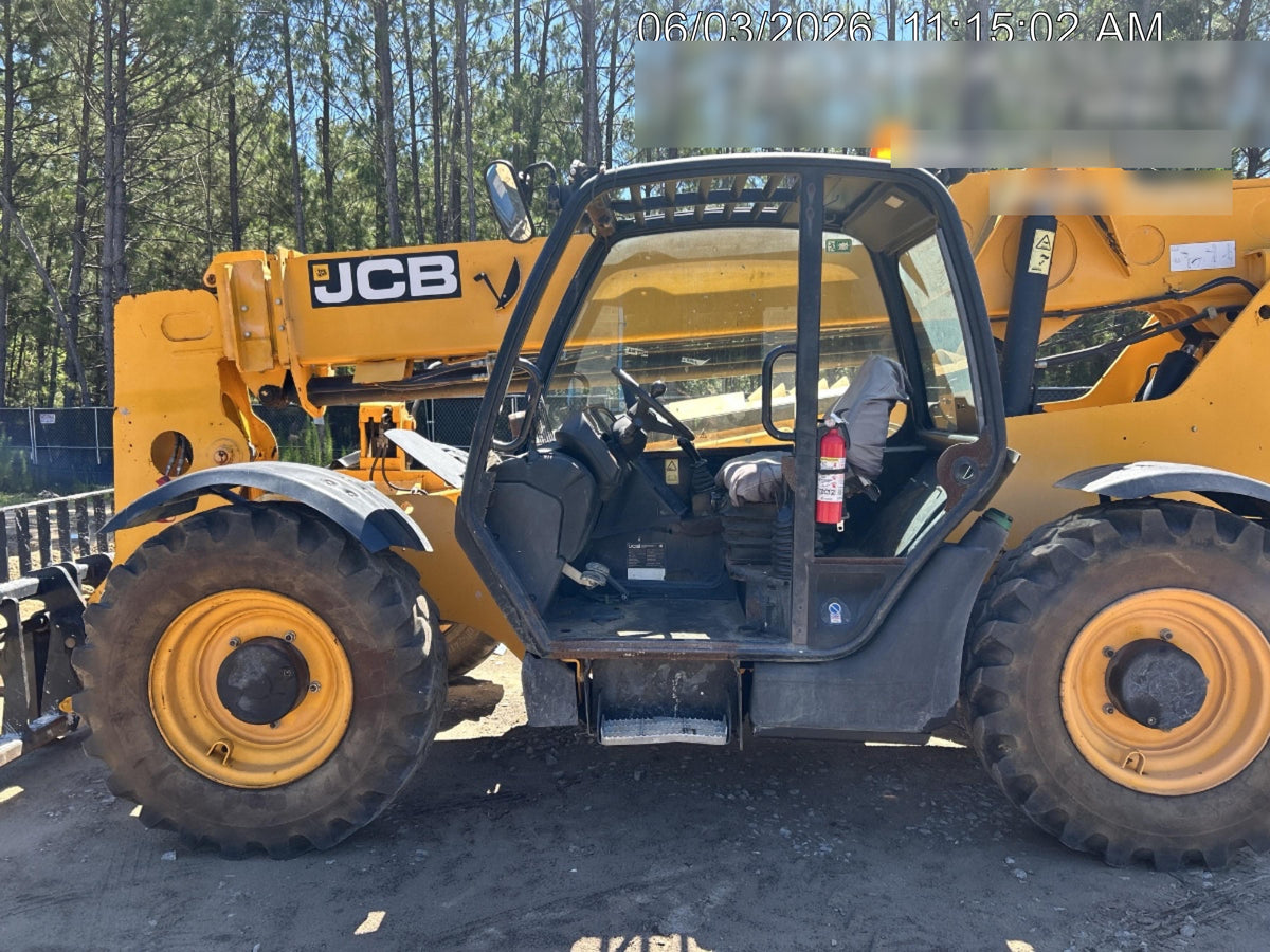 2019 JCB 506-36 Canopy, 74 HP, FF Tires, STD Worklight, Beacon, Aux Hydraulics, Lifting Eye, Back up Alarm, 48" Carriage, 48" Forks