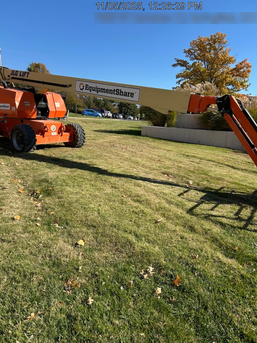 2019 JLG 800AJ