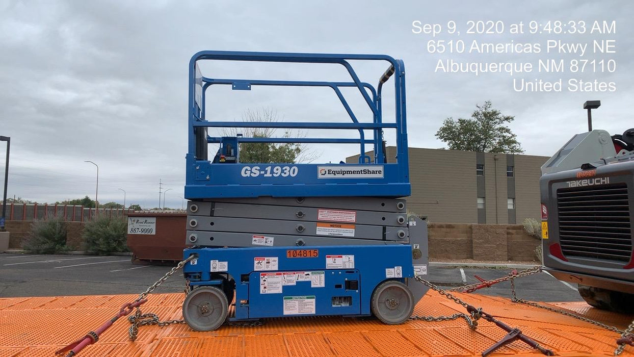 2020 Genie GS-1930 Fixed rails with chain entry gate - Pre A92.20