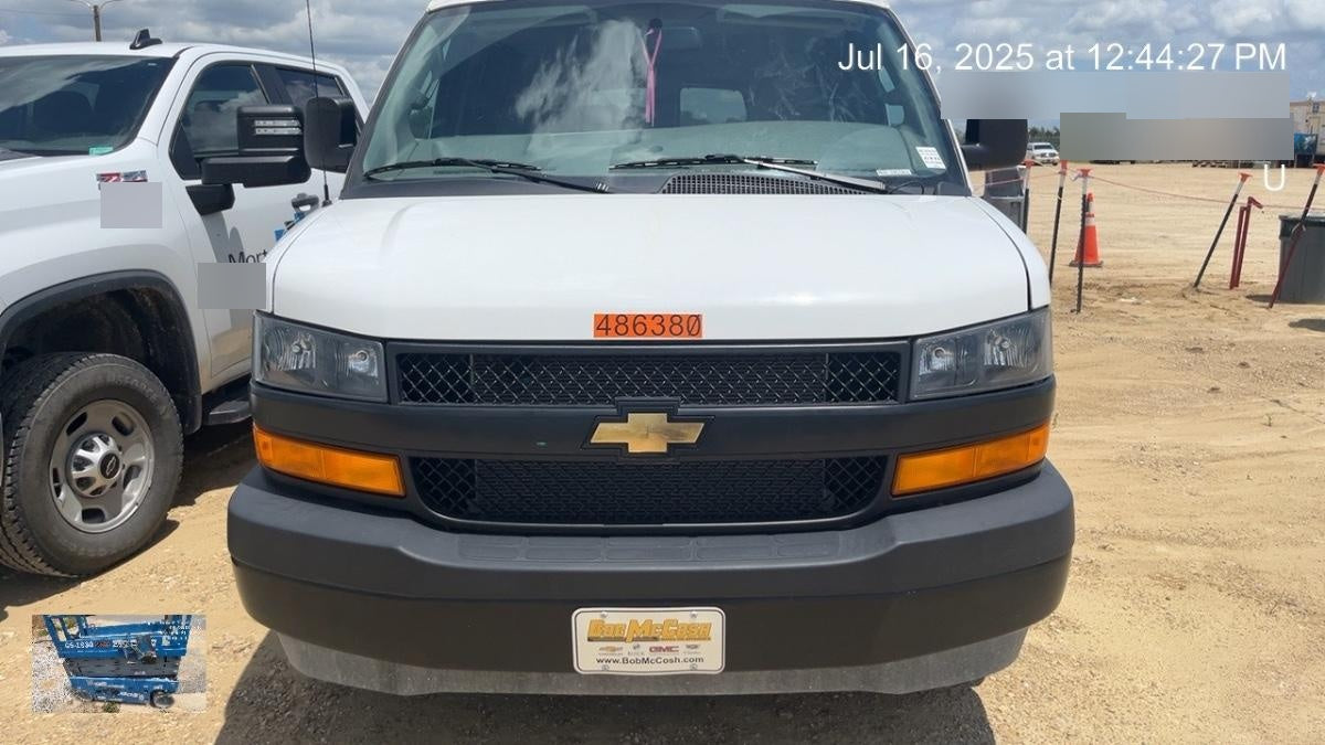 2025 CHEVROLET Express Van - Rental