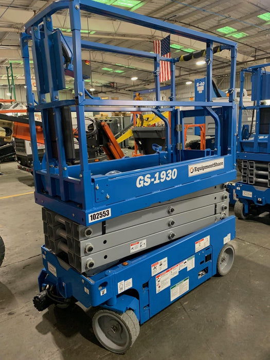 2020 Genie GS-1930 Solid Non Marking Tires, Beacon, Folding rails with half height swing gate, 800W Inverter