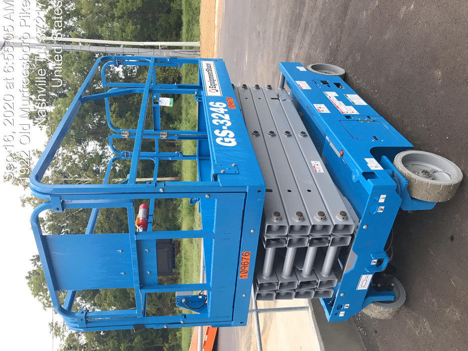 2020 Genie GS-3246 Standard, Folding full height swing gate