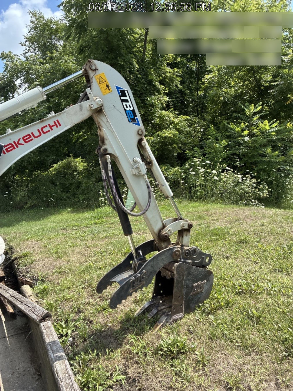 2022 TAKEUCHI TB20e