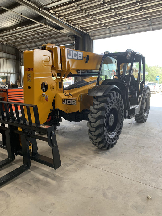 2020 JCB 509-42 Canopy, Solid Tires, Work Lights, Beacon, Aux Hydraulics, Back up Alarm, Lifting Eye, ES Decals