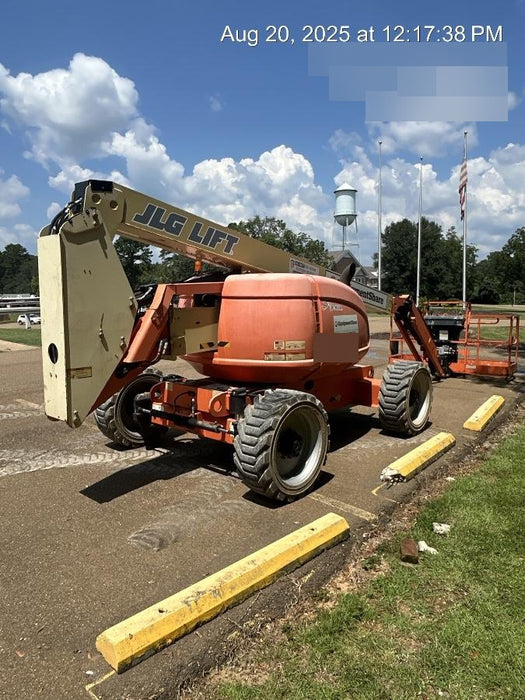 2020 JLG 600AJ