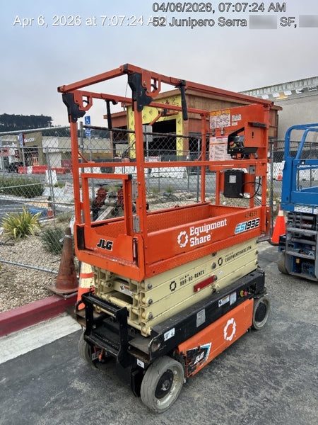 2024 JLG ES1932